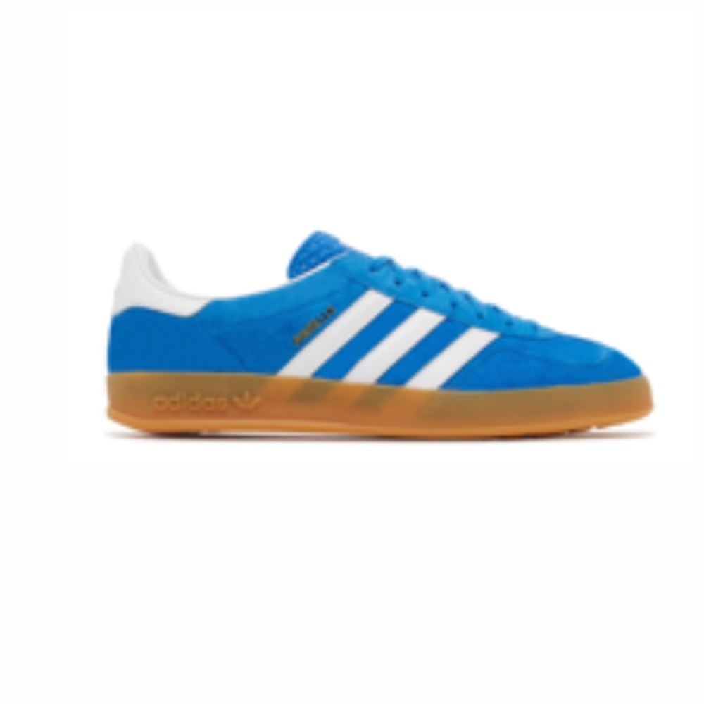 NEVER WORN - ADIDAS Gazelle Indoor Blue Bird Gum (US 7 M // US 8 Women’s)